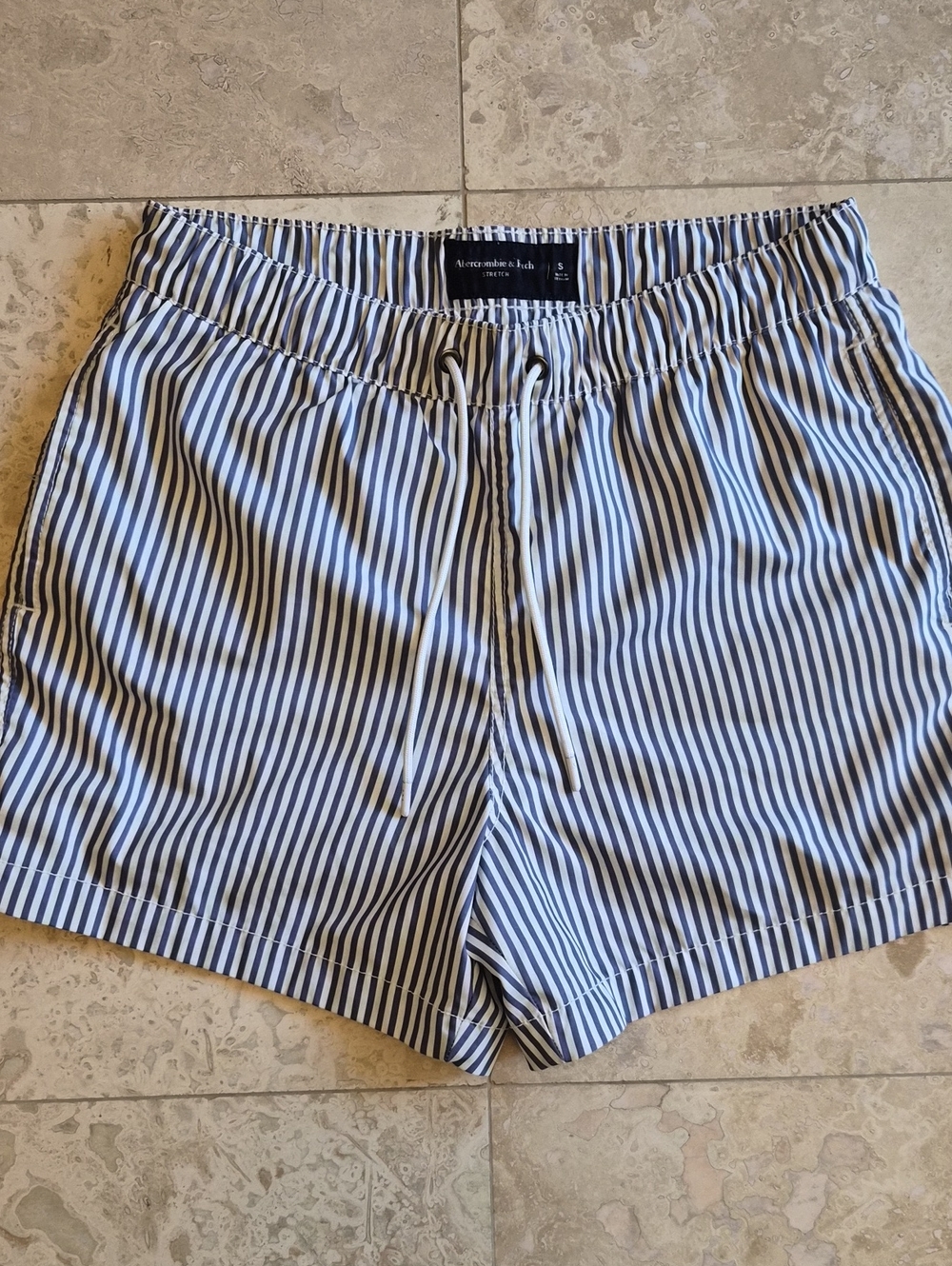 Abercrombie & Fitch Navy and White Striped Hybrid Swim Trunk Men Shorts Small